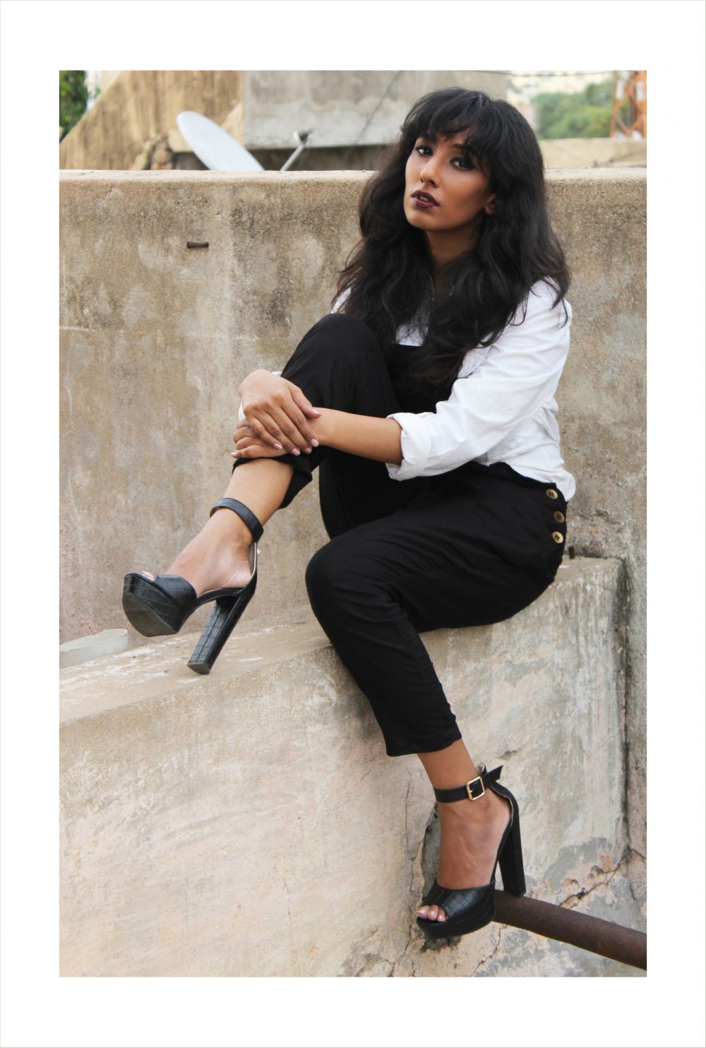 Black Dungaree White Shirt Wine Lipstick Burgundy Fringe Casual Heels Streetstyle fashion style beauty blogger Indian dark dusky photography Naznin Suhaer Hyderabad I Dress for the Appplause