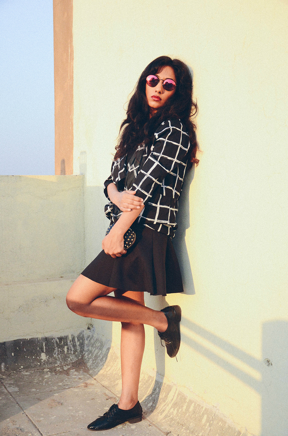Lookbook ; The Label Life ; Black ; Summer Layering ; Checks; Tinted Glasses ; Outfit ; Lookbook ; Movie Outfit ; Hyderabad ; fashion photography ; dusk ; strong ; Dark ; summer fashion ; summer outfit ; spring ; summer 17; easy chic ; vintage ; Naznin ; Naznin Suhaer ; dusky; model ; hyderabad model ; hyderabad blogger ; indian blogger ; hyderabad fashion bloggers ; hyderabad bloggers ; hyderabad fashion blogger ; I Dress for the Applause ; 